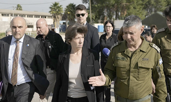 Colonna en visite a Israel