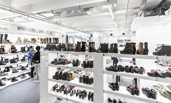 Expo Riva Schuh and Gardabags