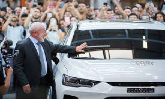 Lula inaugure la premiere usine GWM