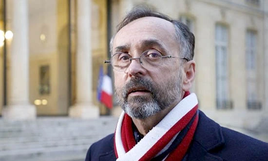 Robert Menard