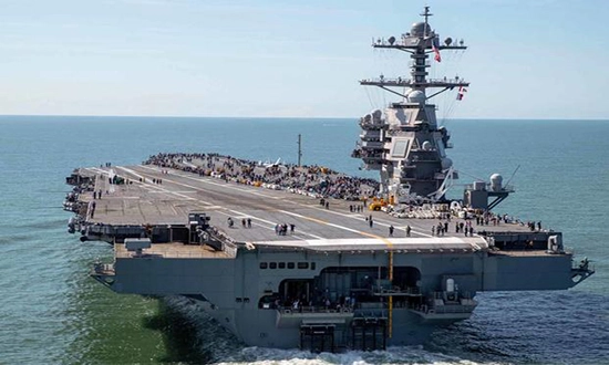 porte avion USS Gerald Ford