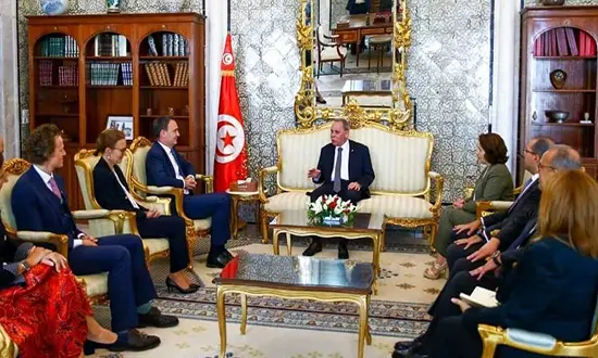 reunion Hachani avec les investisseurs